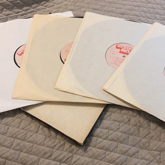 Vintage Condition, no scratches. Box slightly aged. - Picture 4 of 5